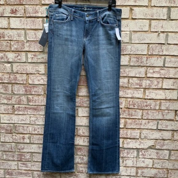 7 For All Mankind Denim - 7FAM Flynt Boot Cut Mid-Rise Jeans - 30, rhinestone pockets